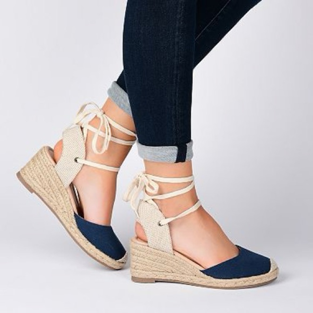 Navy Espadrille Wedges size 8 Wide